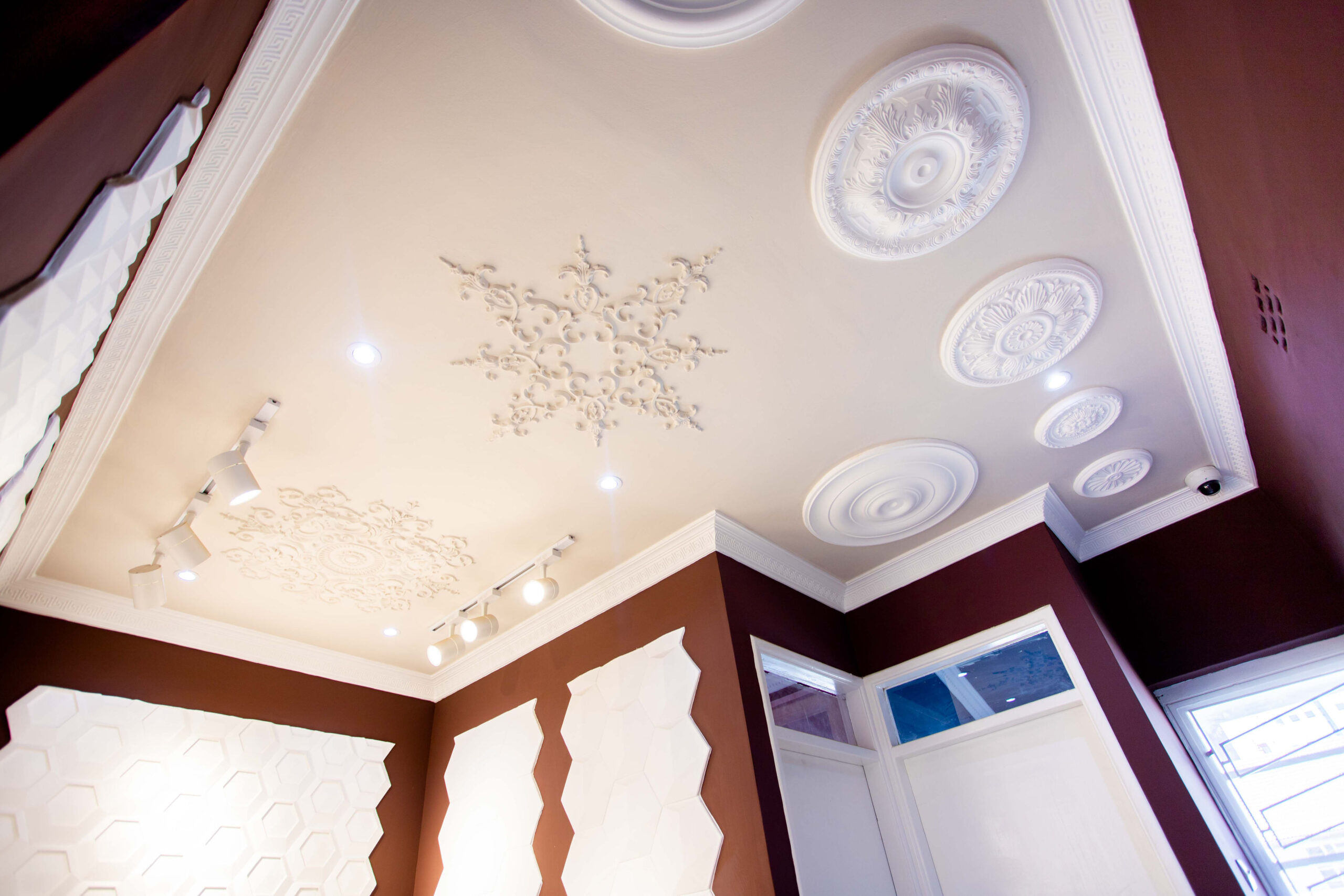 Jardin Classics Ceiling Medallions and Roses Ceiling Medallions and Roses