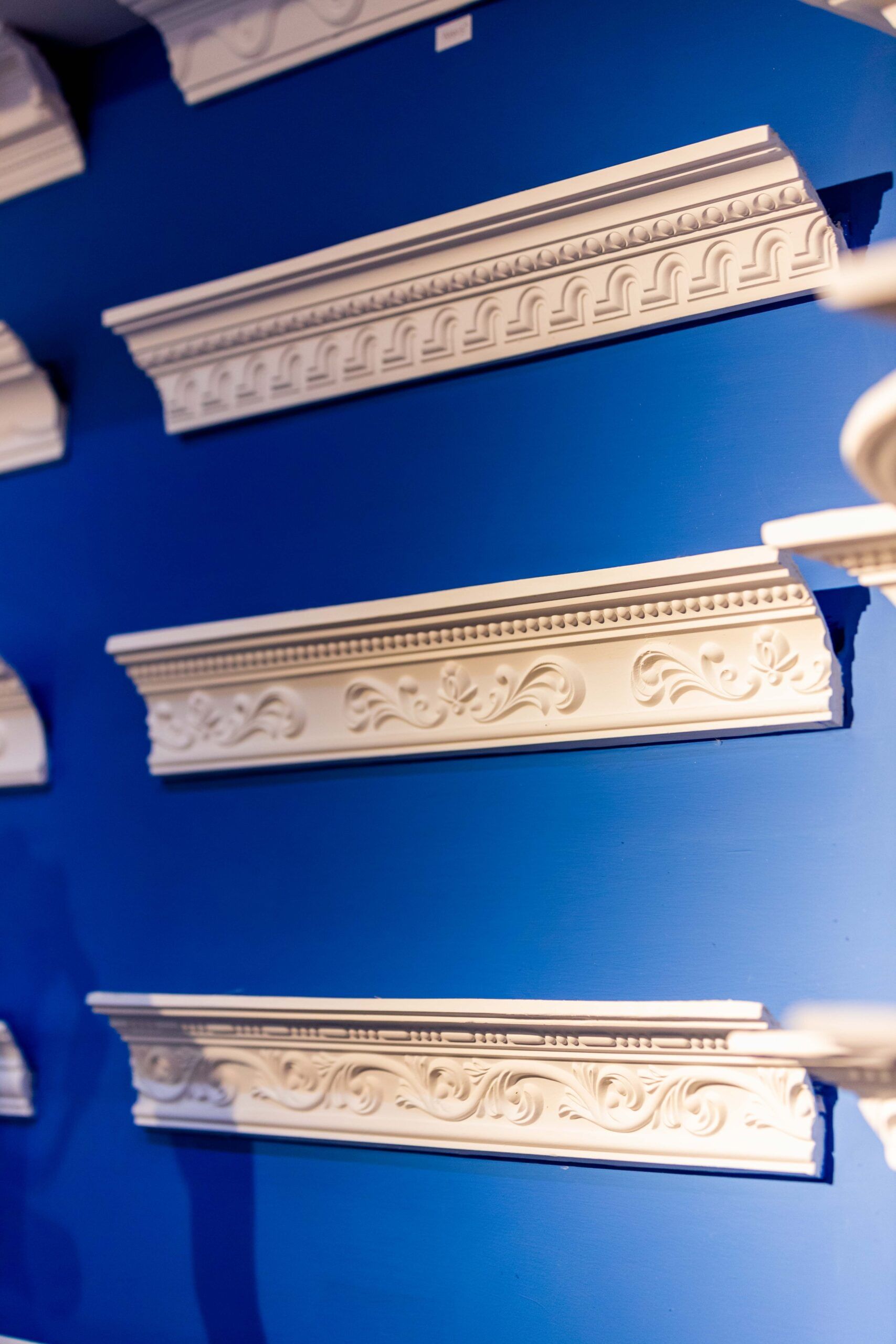 A608. A144. A622-Cornice-Jardin-Classics